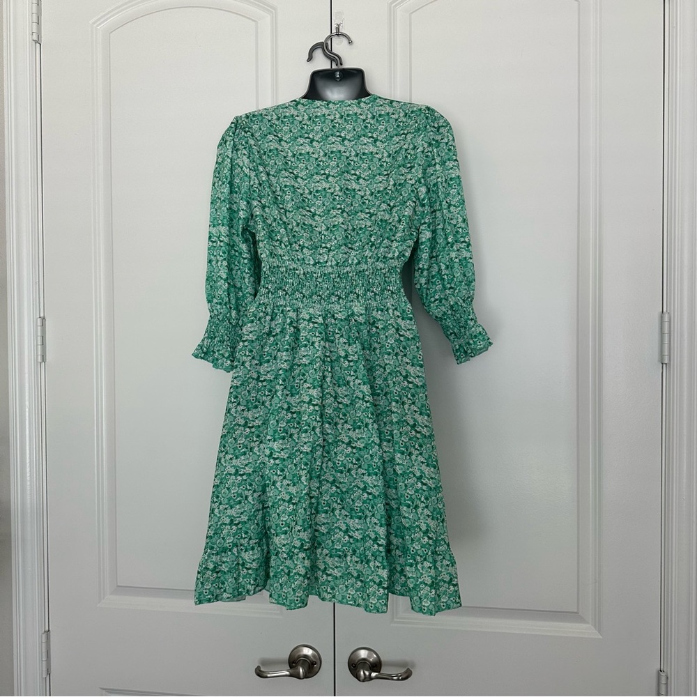 SHEIN dress green white floral flutter short summer smocked spring - Picture 5 of 5